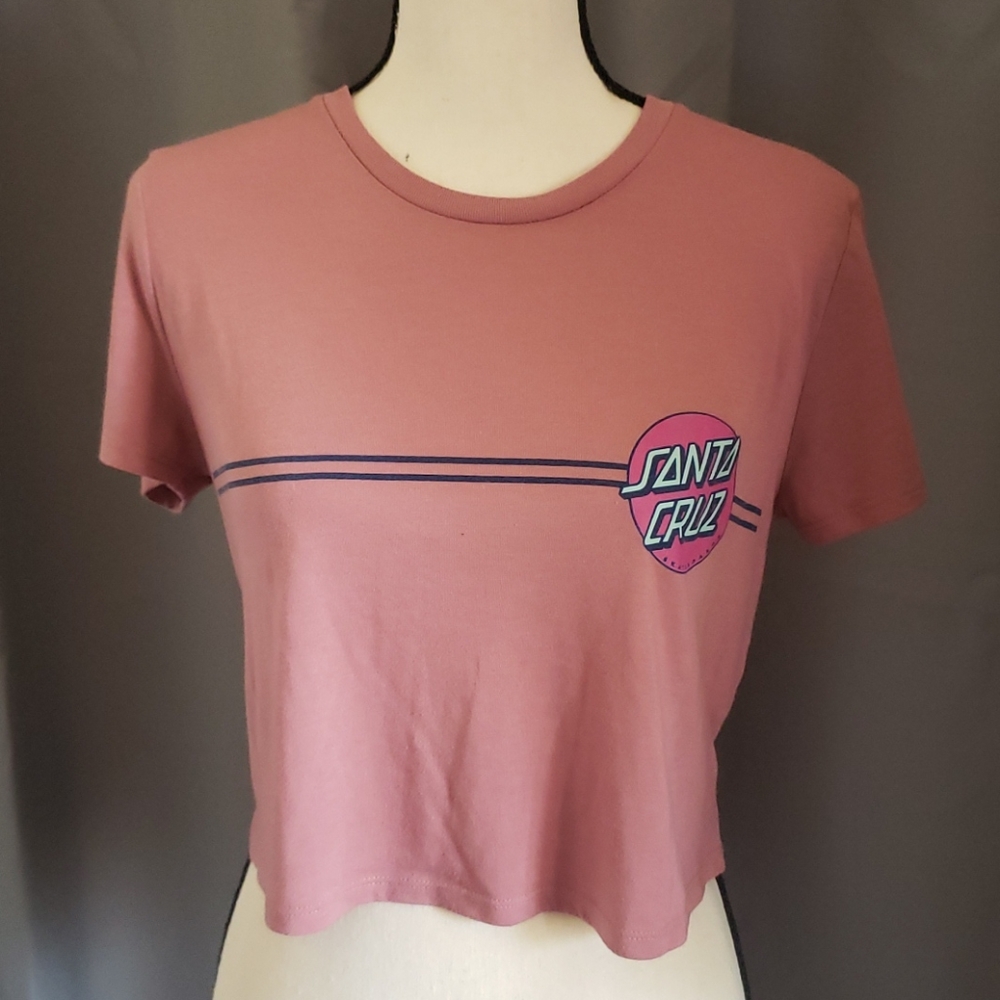 NWOT Santa Cruz Skateboards crop tee